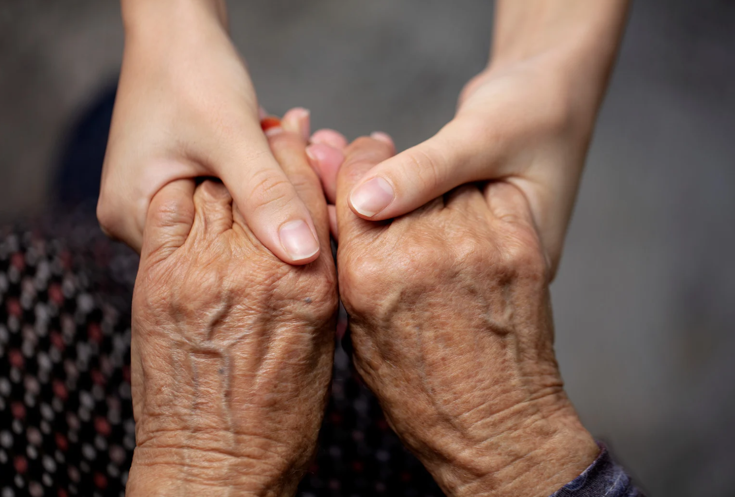 אימון שיקומי לאחר נפילה לגיל השלישי